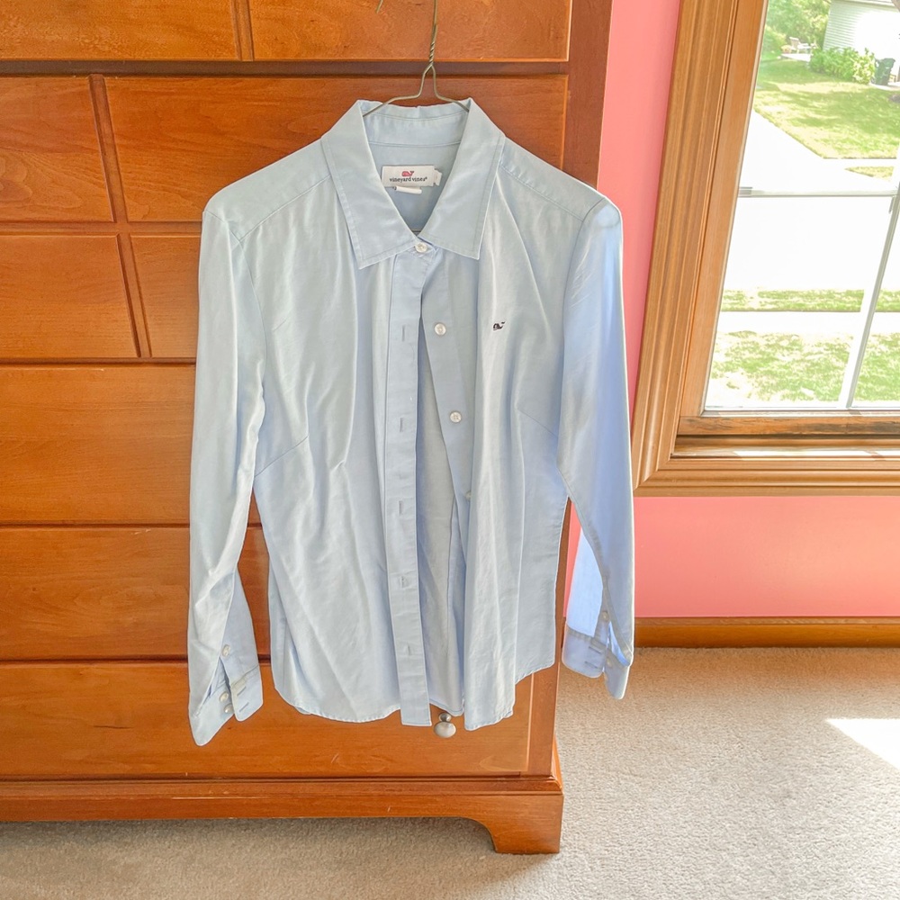 Vineyard Vines Button Down Shirt
